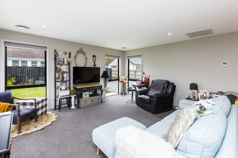 Photo of property in 27a Tennyson Street, Trentham, Upper Hutt, 5018