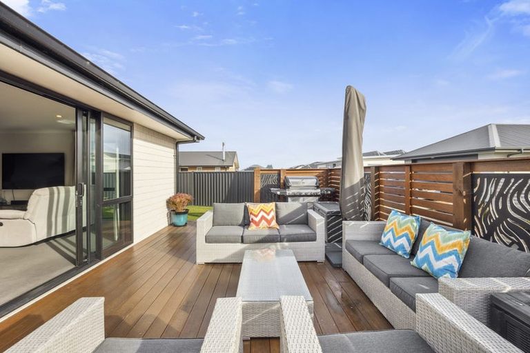 Photo of property in 6 Silverview Place, Mosgiel, 9024