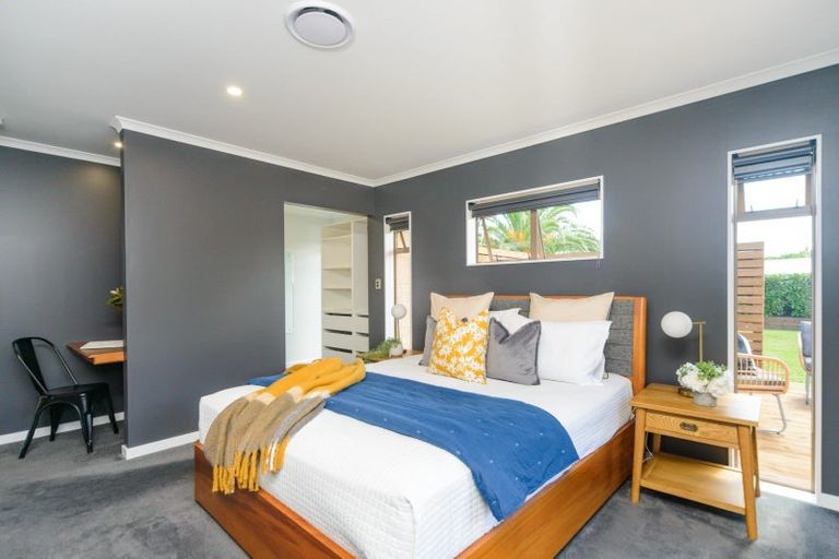 Photo of property in 7 Walnut Grove, Kelvin Grove, Palmerston North, 4414