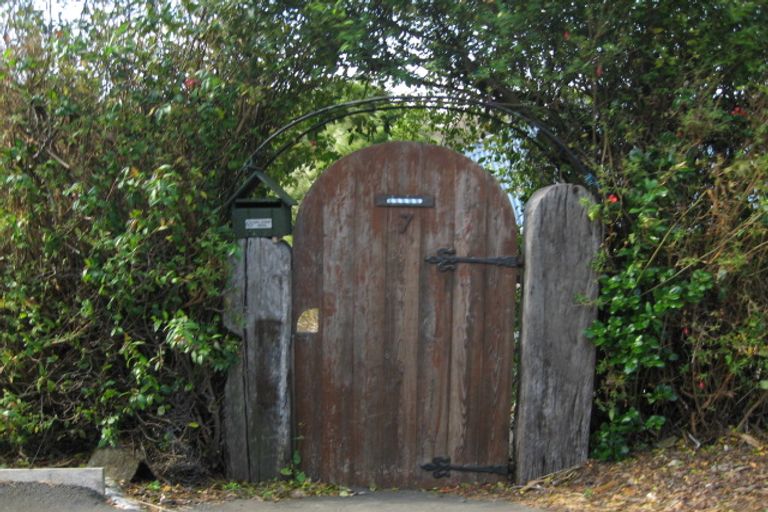 Photo of property in 7 Seaton Road, Portobello, Dunedin, 9014