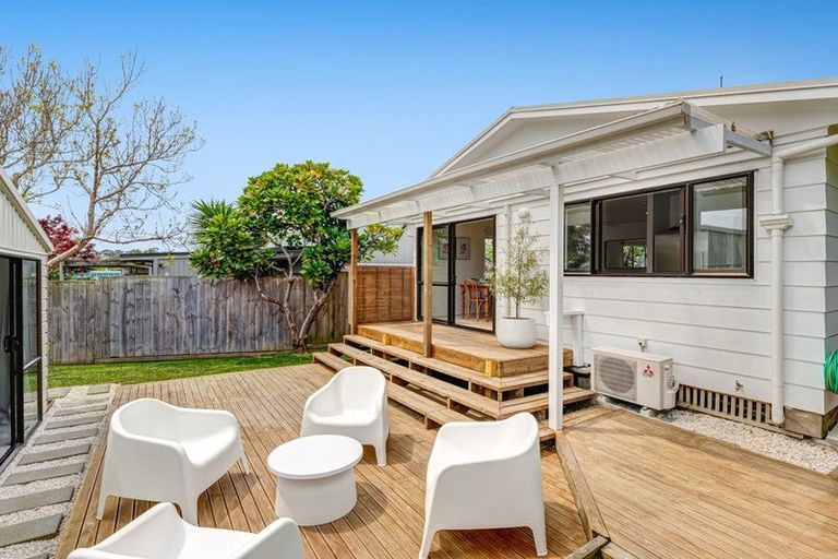 Photo of property in 22a Brixton Road, Manly, Whangaparaoa, 0930