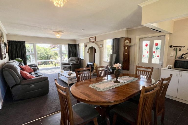 Photo of property in 26 Girvan Street, Wallacetown, 9816