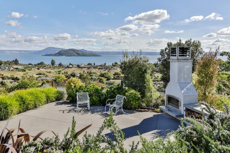 Photo of property in 32 Collingwood Drive, Tikitere, Rotorua, 3074