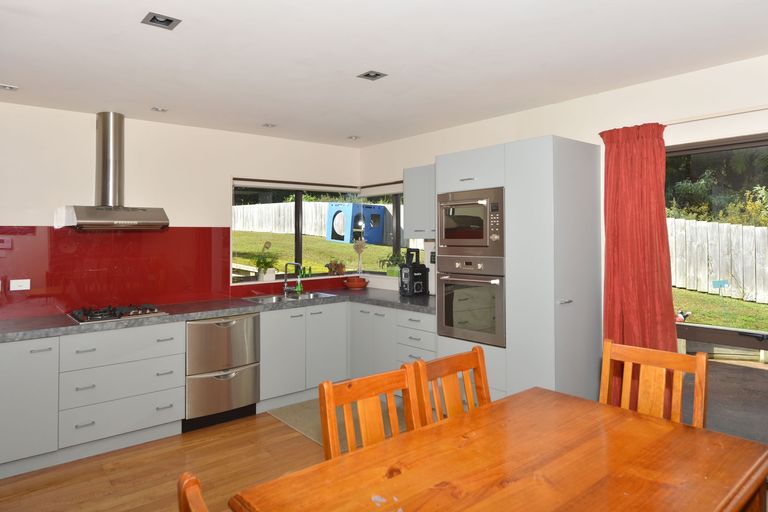 Photo of property in 16 Balmacewan Drive, Te Kamo, Whangarei, 0112