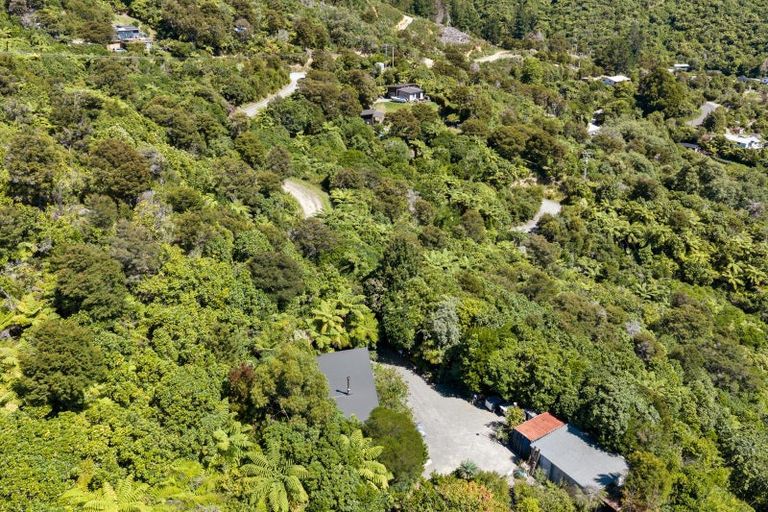 Photo of property in 710 Queen Charlotte Drive, Havelock, 7281