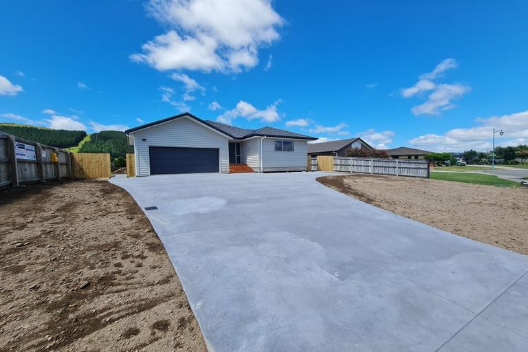 Photo of property in 16 Oakland Place, Ngongotaha, Rotorua, 3010
