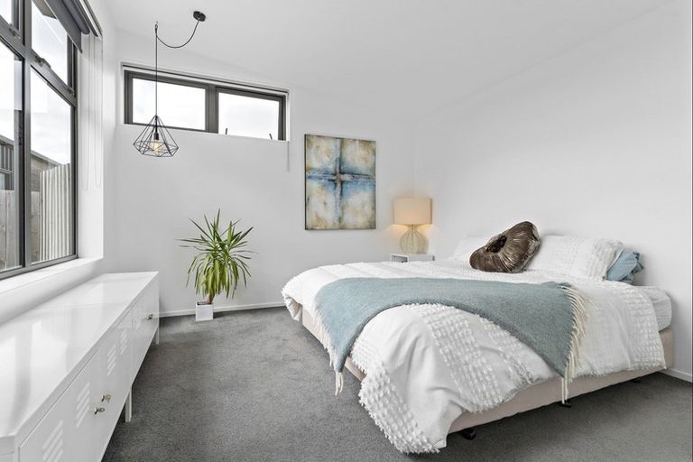 Photo of property in 3 Tuscan Lane, Martinborough, 5711