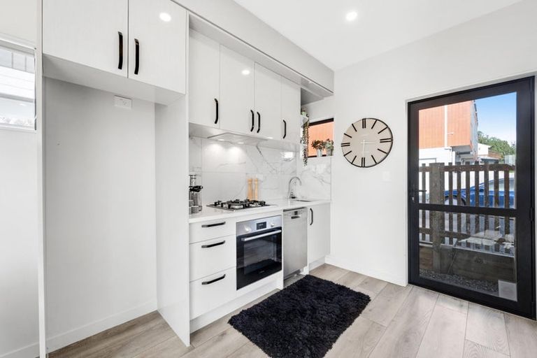 Photo of property in 70f Union Road, Howick, Auckland, 2014