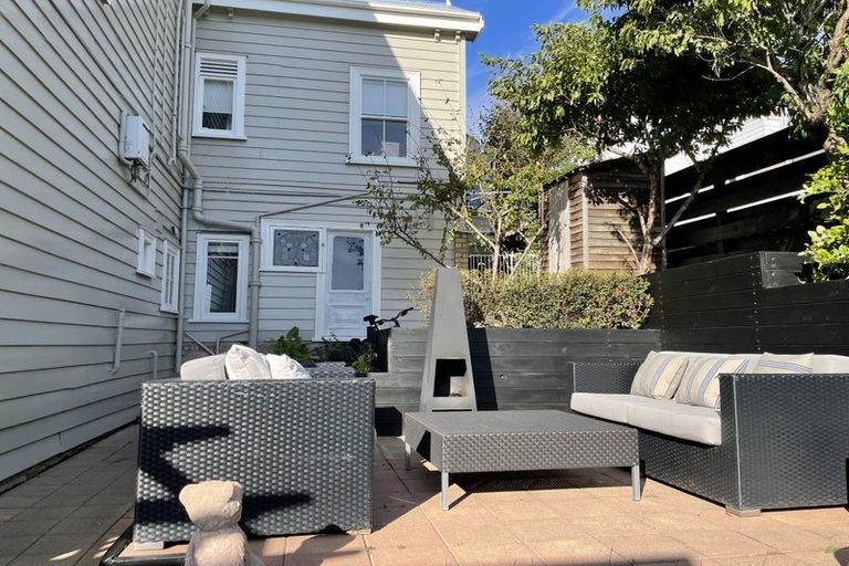 Photo of property in 8a Alberon Street, Parnell, Auckland, 1052