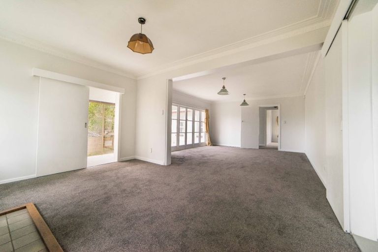 Photo of property in 42a Grande Vue Road, Hillpark, Auckland, 2102