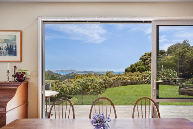 Photo of property in 34b Otamarua Road, Russell, 0272