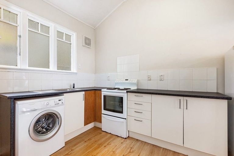 Photo of property in 25 Adams Terrace, Aro Valley, Wellington, 6021