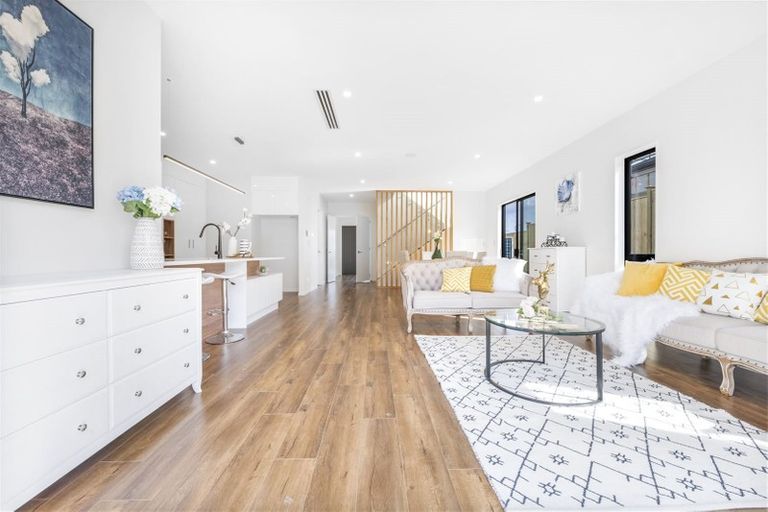 Photo of property in 25 Greenan Drive, Flat Bush, Auckland, 2019