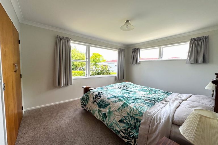 Photo of property in 4 Oban Place, Awapuni, Palmerston North, 4412