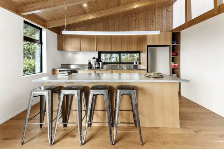 Photo of property in 13 Hoggard Street, Vogeltown, Wellington, 6021