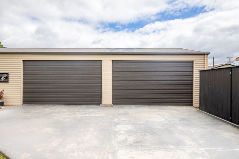 Photo of property in 73 Clayton Road, Mangakakahi, Rotorua, 3015