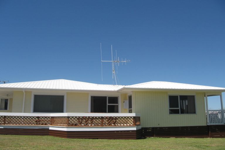 Photo of property in 74 Arawa Avenue, Maketu, Te Puke, 3189