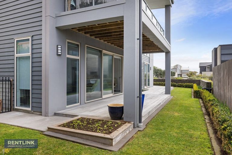 Photo of property in 6 Otira Close, Papamoa Beach, Papamoa, 3118