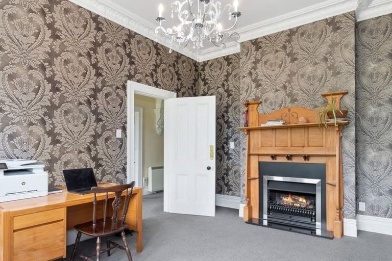 Photo of property in 16 Stapletons Road, Richmond, Christchurch, 8013