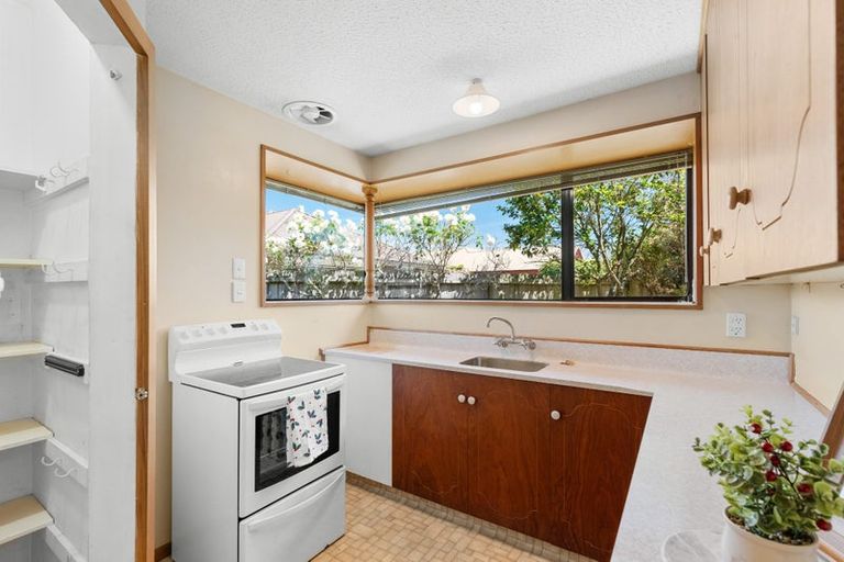 Photo of property in 1/15 Topaz Place, Bishopdale, Christchurch, 8053