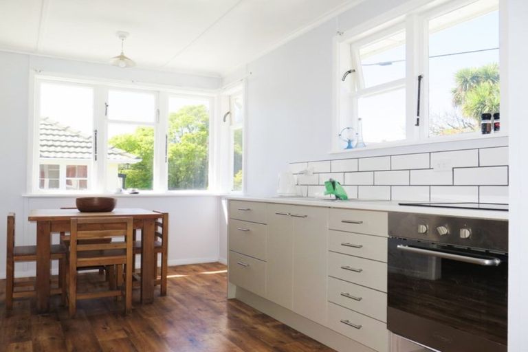 Photo of property in 43 Macdonald Street, Waimataitai, Timaru, 7910