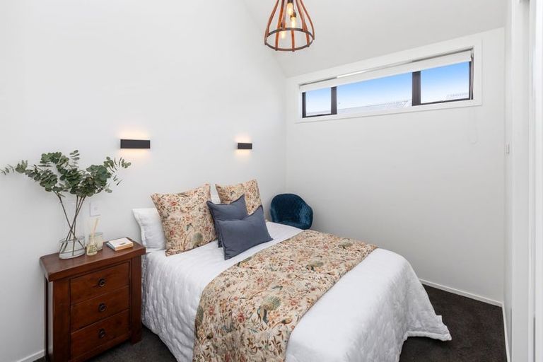 Photo of property in 43a Gracefield Avenue, Christchurch Central, Christchurch, 8013