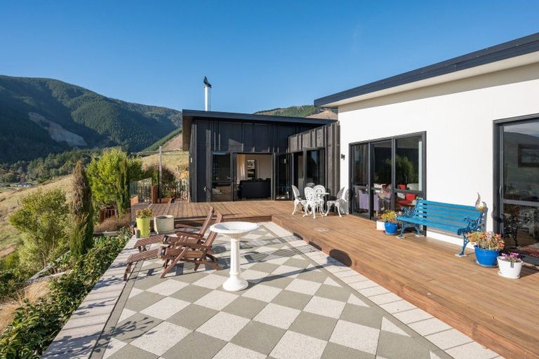 Photo of property in 13 Woolshed Drive, Stoke, Nelson, 7011