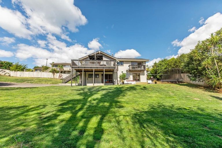 Photo of property in 12 Pine Terrace, Howick, Auckland, 2014