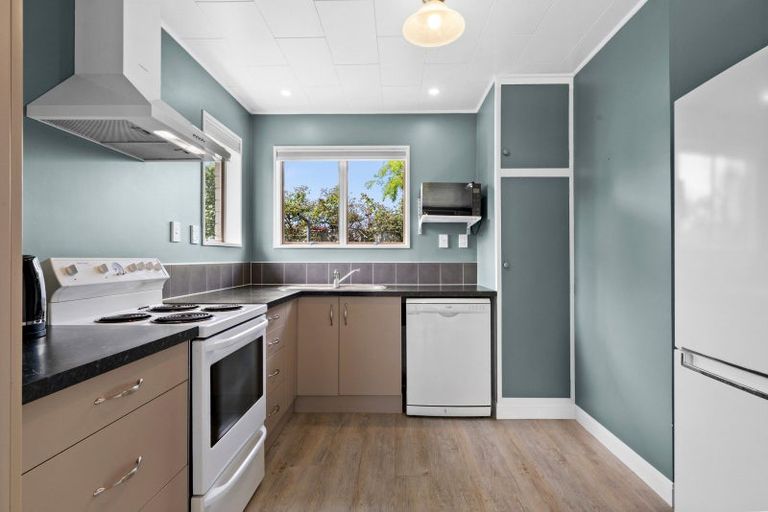 Photo of property in 4/500 Lyndon Road East, Hastings, 4122