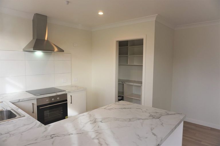 Photo of property in 28 Howard Road, Taradale, Napier, 4112