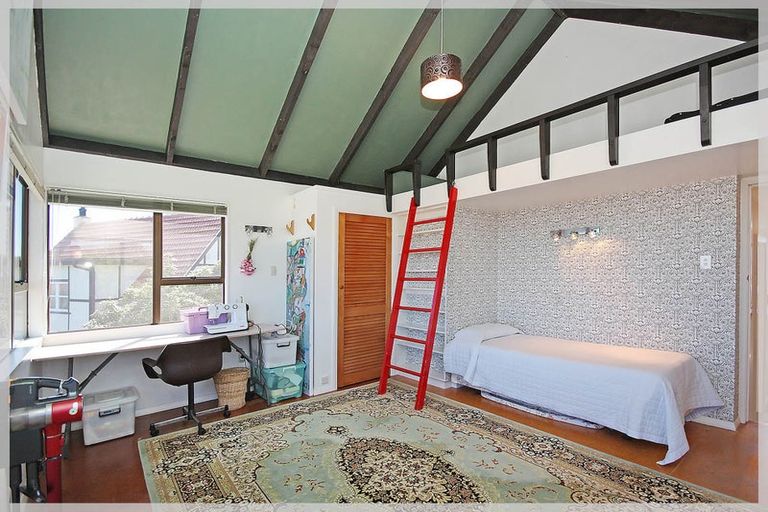 Photo of property in 69b Mako Mako Road, Levin, 5510