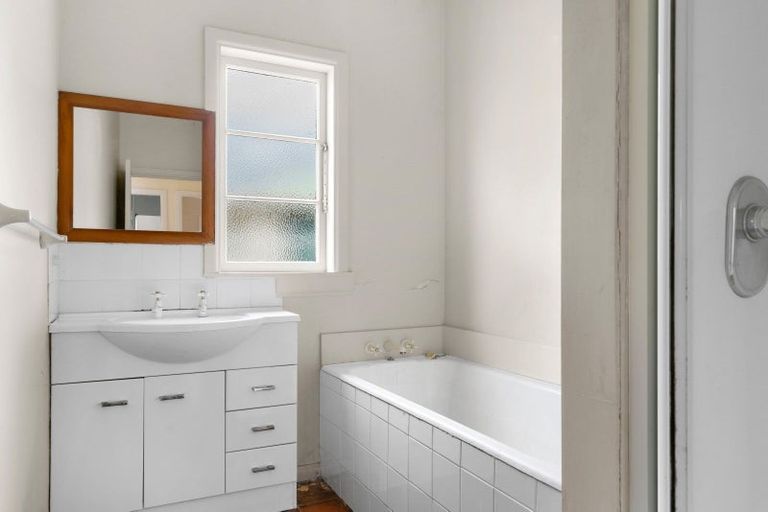 Photo of property in 64 Awakino Road, Dargaville, 0310