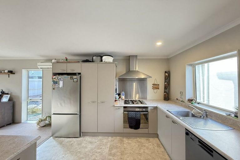 Photo of property in 64 Park Terrace, Waikuku Beach, 7473