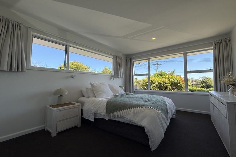 Photo of property in 6 Condell Avenue, Papanui, Christchurch, 8053