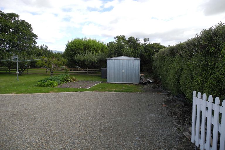 Photo of property in 17 Rugby Street, Waimate, 7924