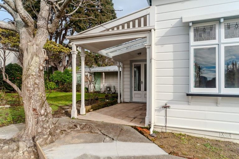 Photo of property in 21 Nairn Street, Mount Cook, Wellington, 6011