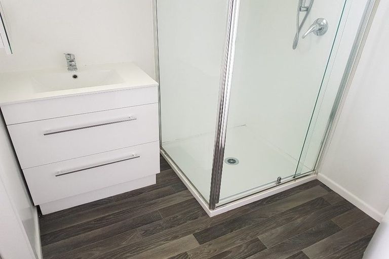 Photo of property in 1/174 Old Wairoa Road, Papakura, 2110