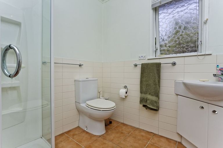 Photo of property in 16 Carina Crescent, Torbay, Auckland, 0630