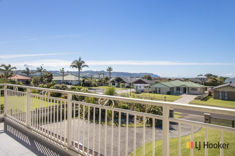 Photo of property in 23 Athenree Heights, Athenree, Katikati, 3177