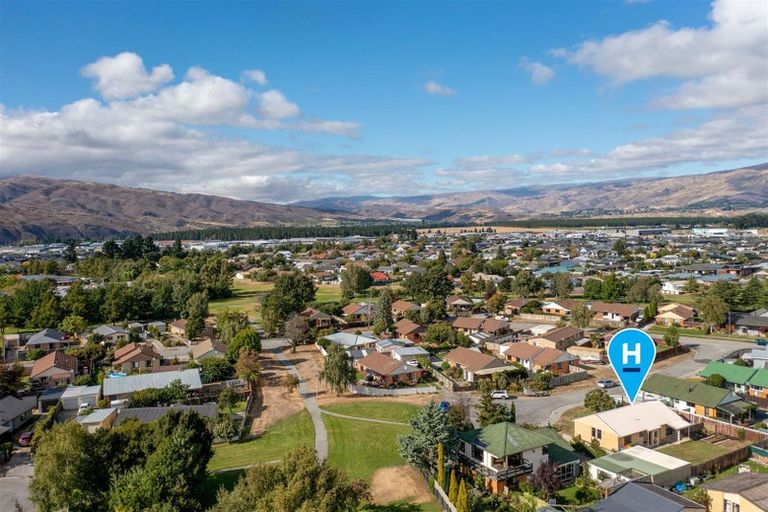 Photo of property in 8 Hassing Place, Cromwell, 9310