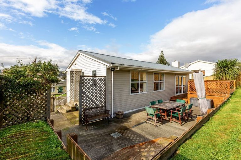 Photo of property in 69 Piko Street, Titahi Bay, Porirua, 5022