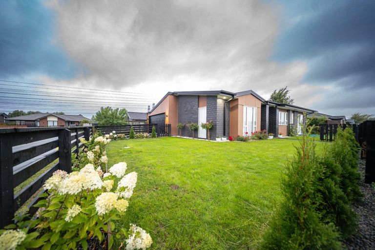 Photo of property in 25 Arabella Crescent, Yaldhurst, Christchurch, 8042