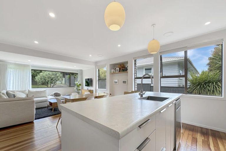 Photo of property in 23 Sloane Street, Glen Innes, Auckland, 1072