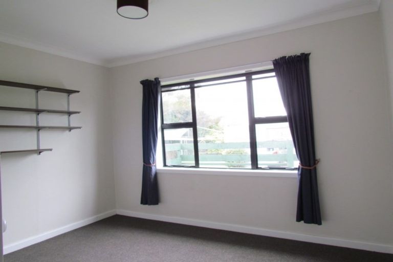 Photo of property in 7 Douglas Street, Levin, 5510