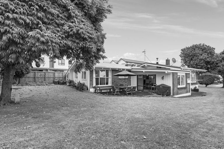 Photo of property in 180-184 Boucher Avenue, Te Puke, 3119