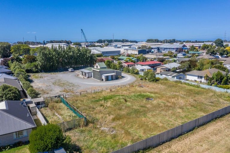 Photo of property in 71a Maces Road, Bromley, Christchurch, 8062