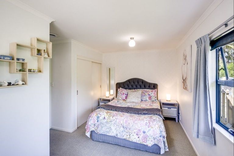 Photo of property in 27 King Street, Taradale, Napier, 4112