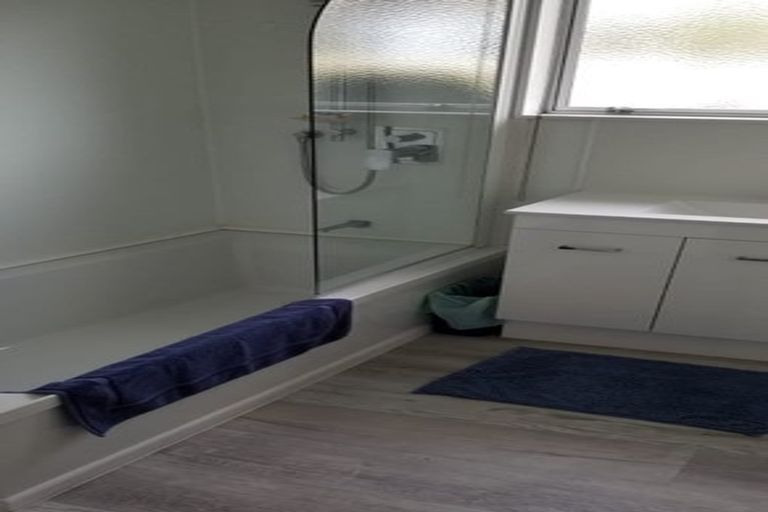 Photo of property in 21 Arden Place, Oakura, 4314