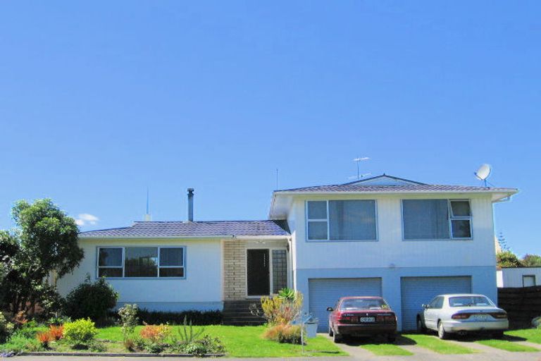 Photo of property in 4 Mason Street, Riverdale, Gisborne, 4010