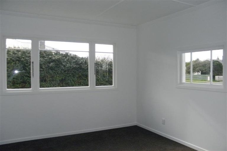 Photo of property in 21 Dyson Street, Strathern, Invercargill, 9812